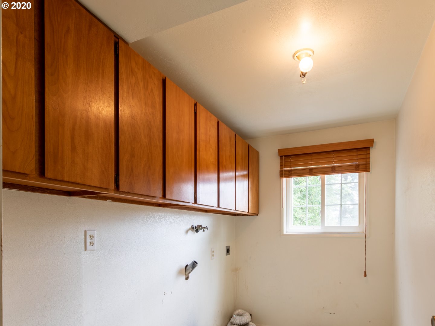 28165 Spencer Creek Road Eugene, OR 97405 - Photo 19 of 32