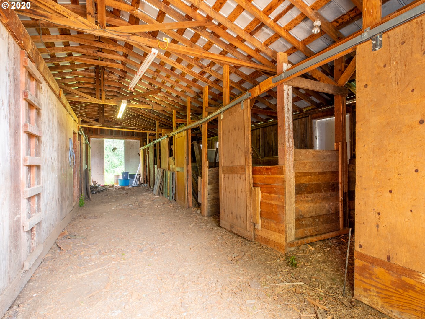 28165 Spencer Creek Road Eugene, OR 97405 - Photo 21 of 32