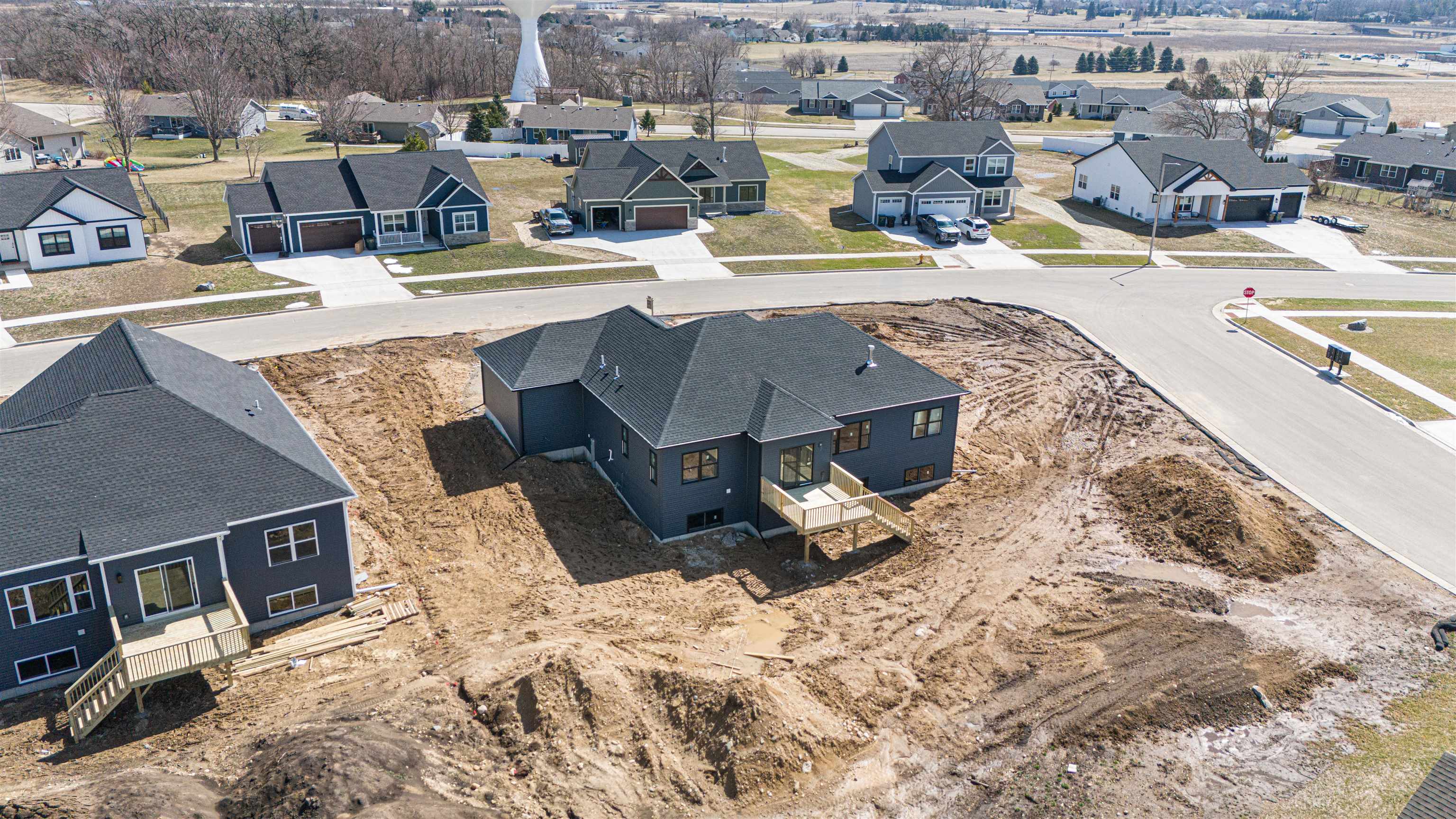 909 Red Hawk Drive Milton, WI 53563 - Photo 8 of 14