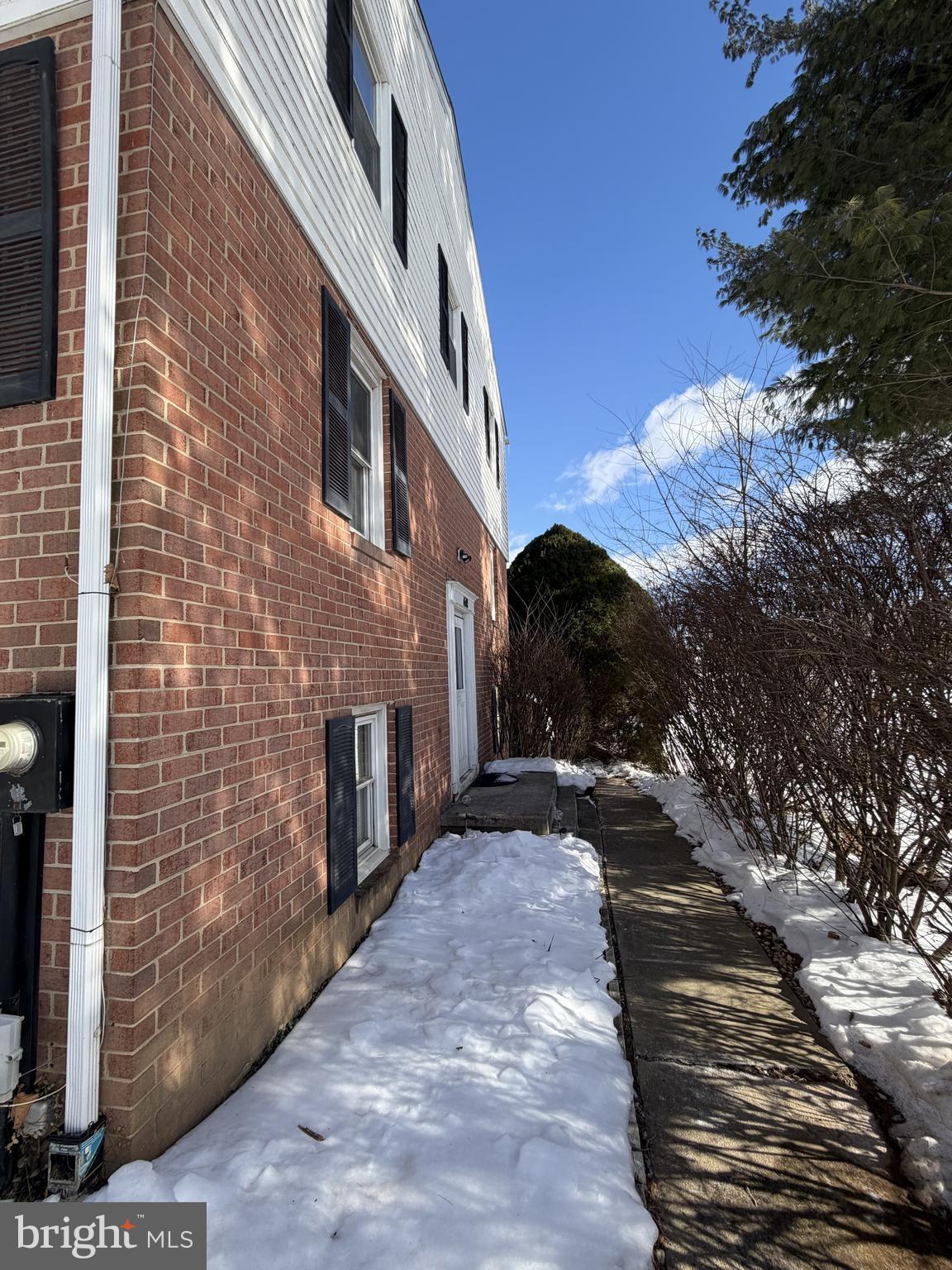 1601 Colonial Way Frederick, MD 21702 - Photo 3 of 4