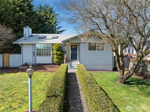 $599,950 | 822 South Winnifred Street, Tacoma, WA 98465