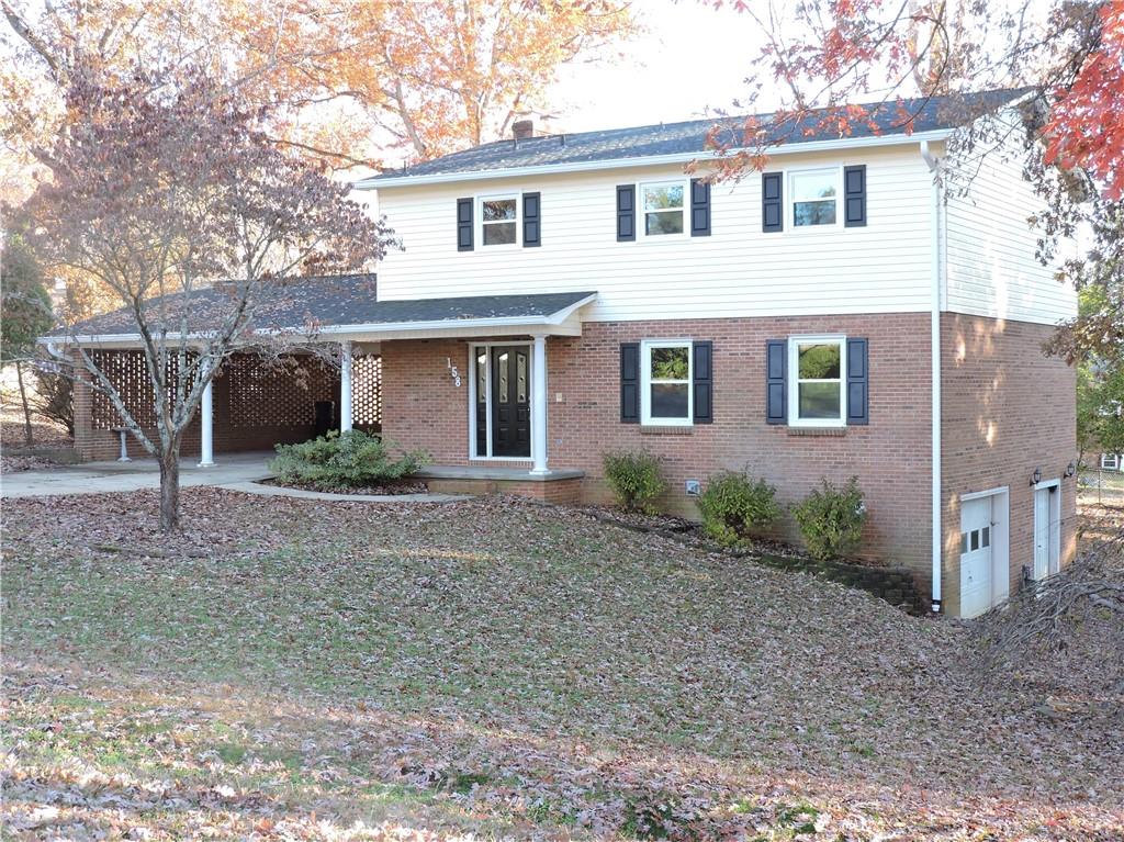 158 NW Road Hickory, NC 28601 - Photo 1 of 36 Gallery Image 1