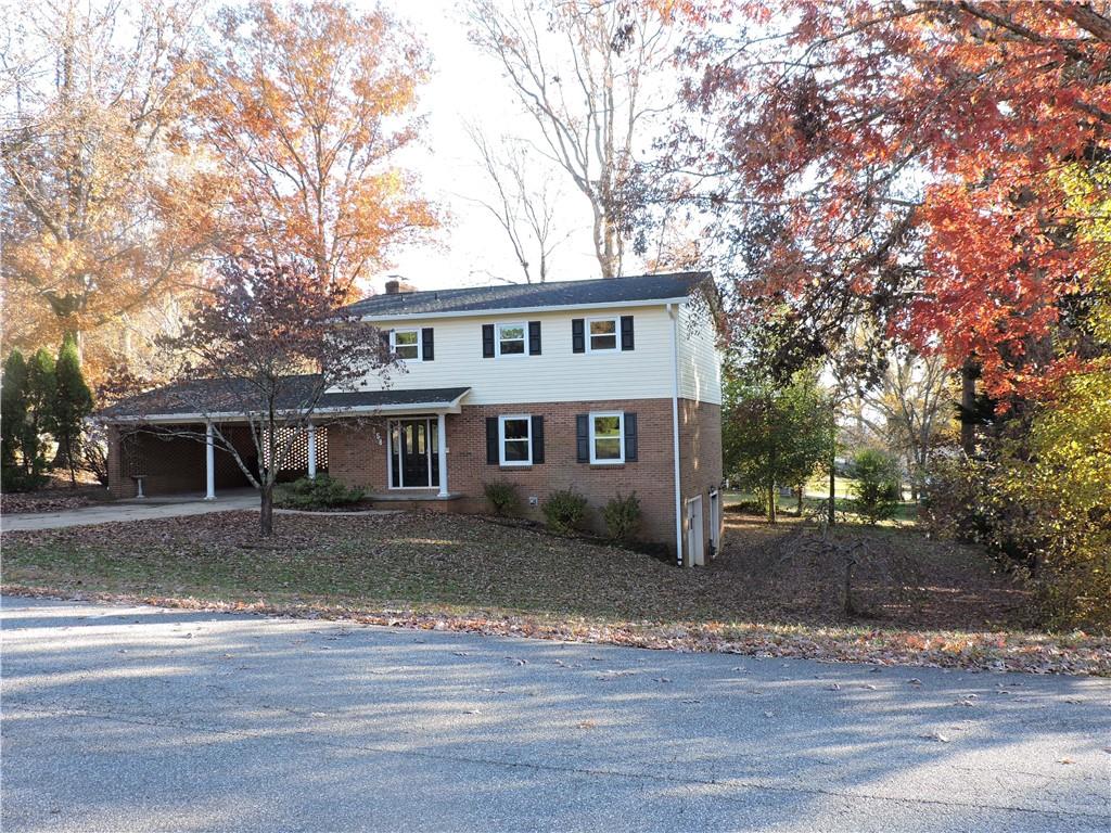 158 NW Road Hickory, NC 28601 - Photo 21 of 36 Gallery Image 21