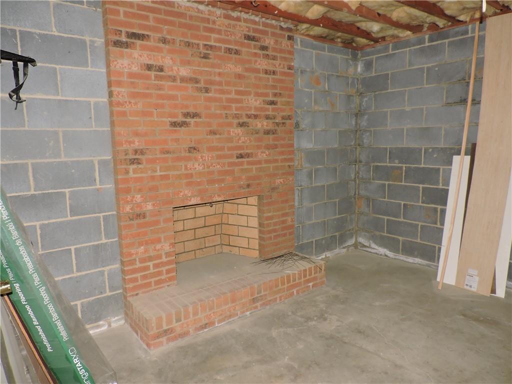 158 NW Road Hickory, NC 28601 - Photo 28 of 36 Gallery Image 28