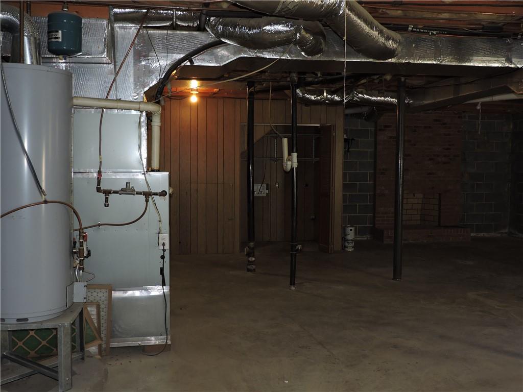 158 NW Road Hickory, NC 28601 - Photo 33 of 36 Gallery Image 33