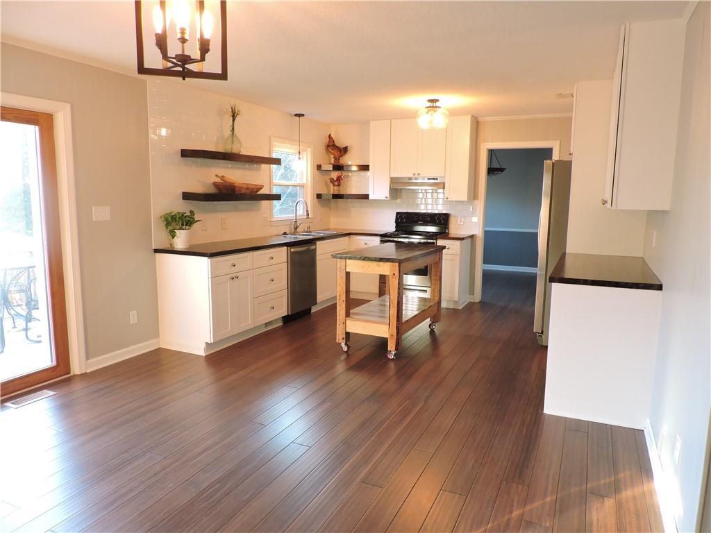 158 NW Road Hickory, NC 28601 - Photo 7 of 36 Gallery Image 7