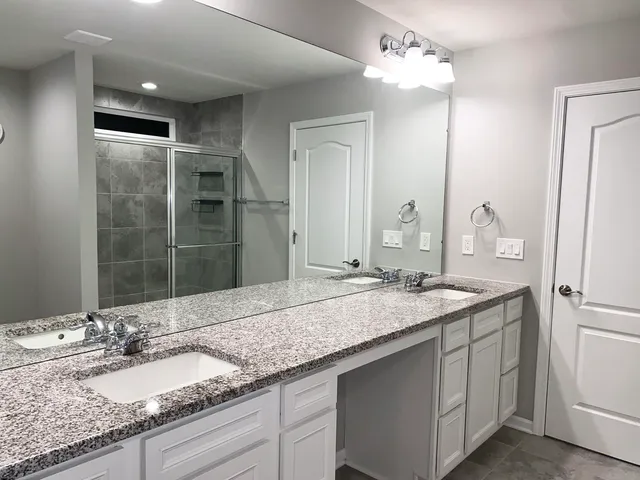 $3,950 | 2835 Dillon Drive, Ann Arbor, MI 48105