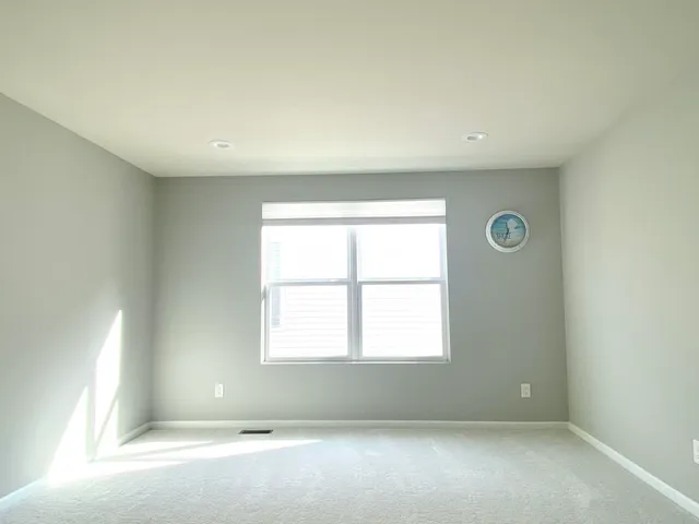 $3,950 | 2835 Dillon Drive, Ann Arbor, MI 48105