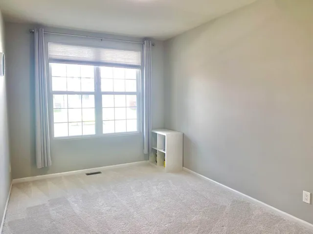 $3,950 | 2835 Dillon Drive, Ann Arbor, MI 48105