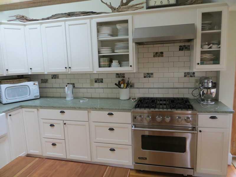 242 Sebasco Road Phippsburg, ME 04562 - Photo 23 of 35 Kitchen.