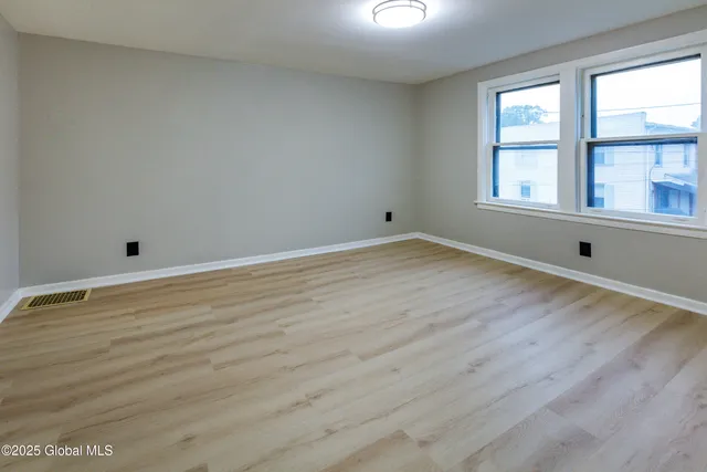 $185,000 | 37 Nelson Avenue, Rensselaer, NY 12144