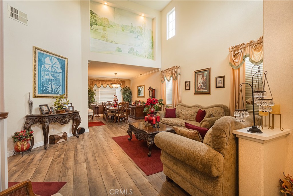 970 Riverview Circle Corona, CA 92881 - Photo 3 of 16