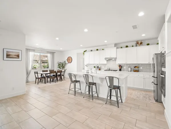 $635,000 | 4486 Crown Bluffs Drive, Madera, CA 93636