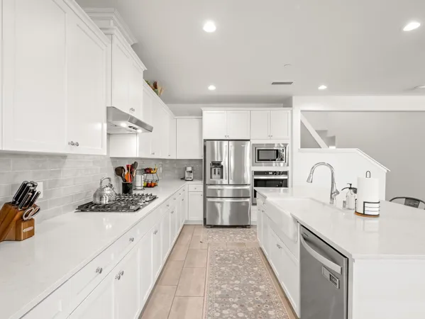 $635,000 | 4486 Crown Bluffs Drive, Madera, CA 93636