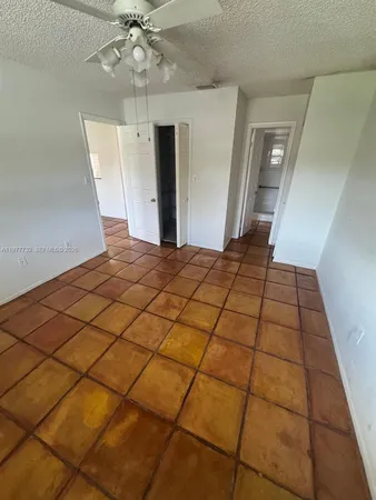 $1,500 | 6031 Shaker Wood Circle, Unit 201, Tamarac, FL 33319