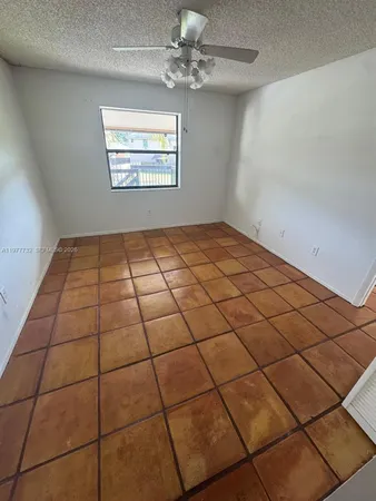 $1,500 | 6031 Shaker Wood Circle, Unit 201, Tamarac, FL 33319