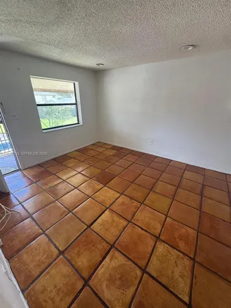 $1,500 | 6031 Shaker Wood Circle, Unit 201, Tamarac, FL 33319