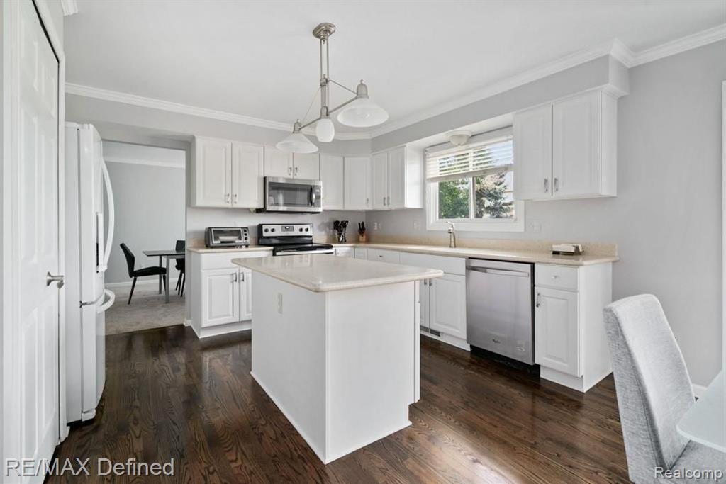 1158 Brunswick Rochester Hills, MI 48309 - Photo 13 of 47