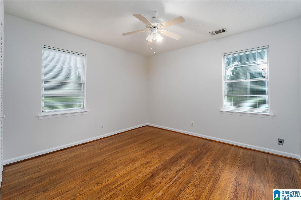 203 11th Street Southwest Alabaster, AL 35007 - Photo 12 of 23