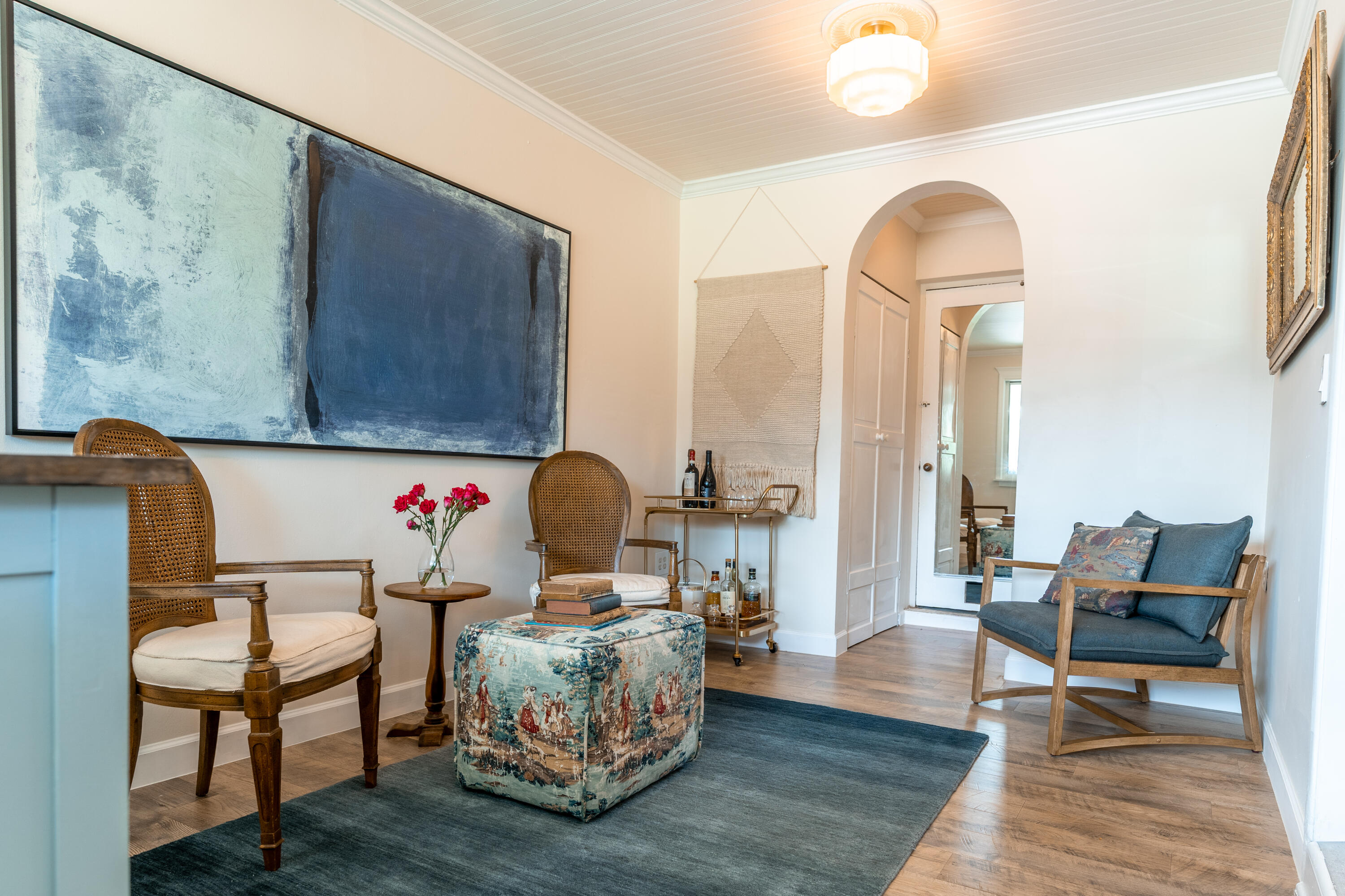 5155 Cleveland Road Delray Beach, FL 33484 - Photo 15 of 40 a living room with furniture and wooden floor