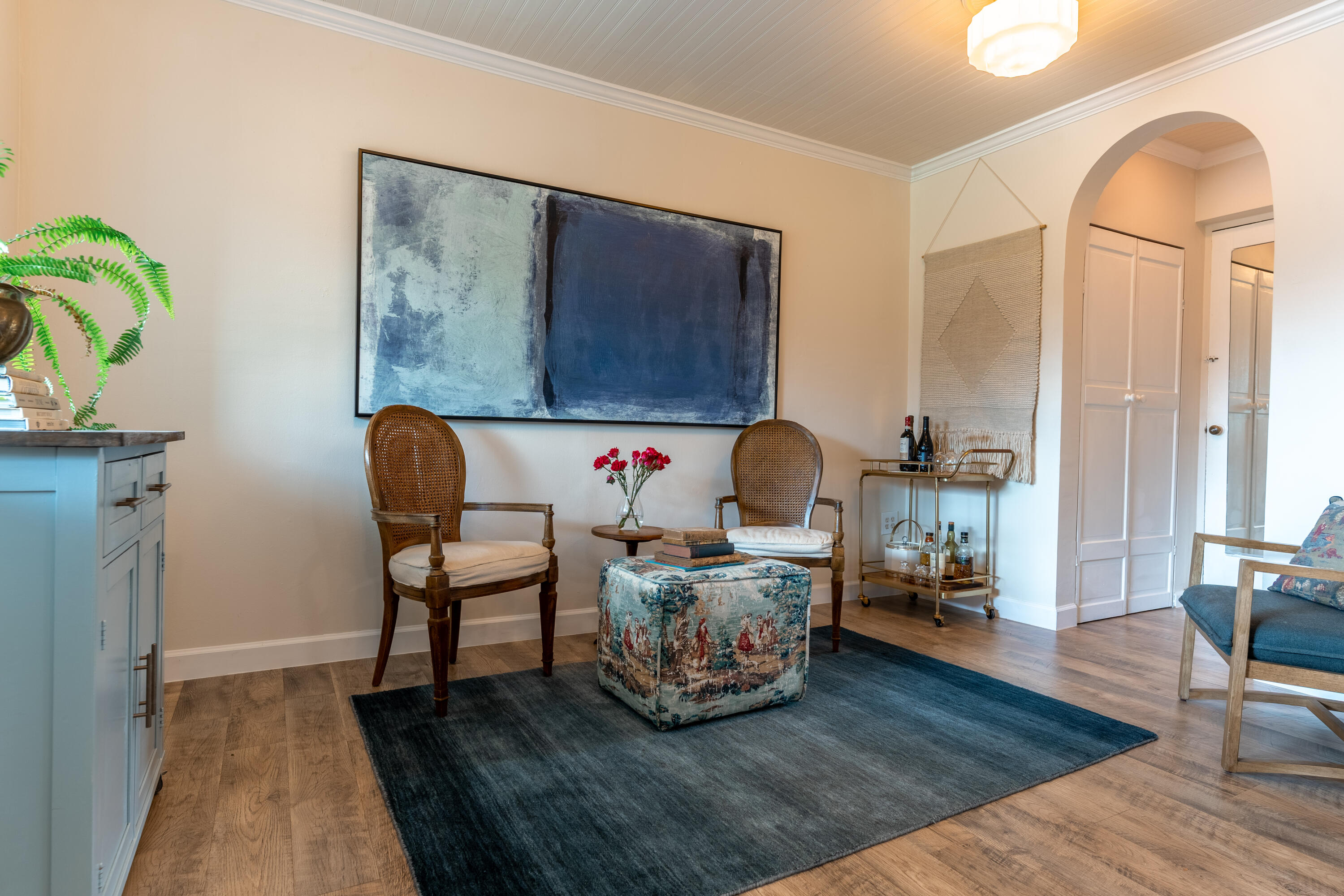 5155 Cleveland Road Delray Beach, FL 33484 - Photo 8 of 40 a living room with furniture and wooden floor