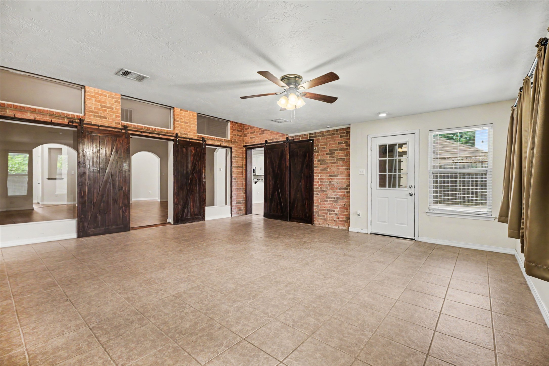 9714 Crystal Boulevard Baytown, TX 77521 - Photo 31 of 36