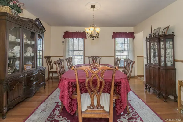 $675,000 | 24 Sesame Street, Rock Tavern, NY 12575