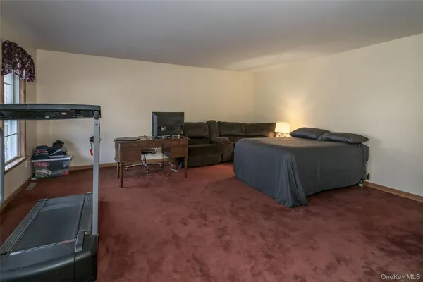 $675,000 | 24 Sesame Street, Rock Tavern, NY 12575