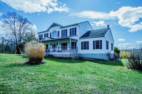 $675,000 | 24 Sesame Street, Rock Tavern, NY 12575