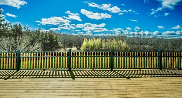 $675,000 | 24 Sesame Street, Rock Tavern, NY 12575