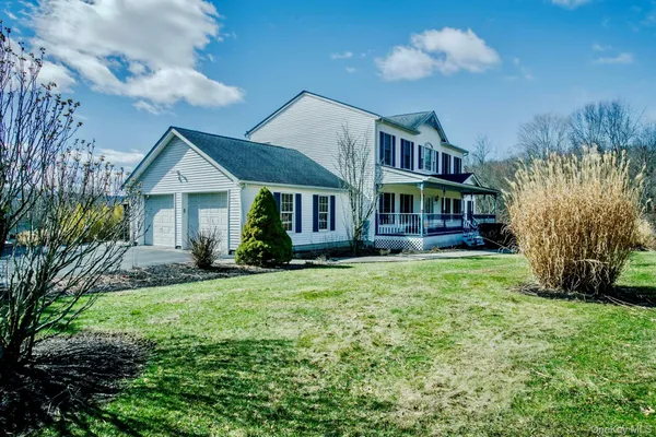 $675,000 | 24 Sesame Street, Rock Tavern, NY 12575