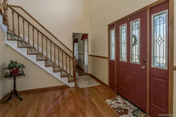 $675,000 | 24 Sesame Street, Rock Tavern, NY 12575