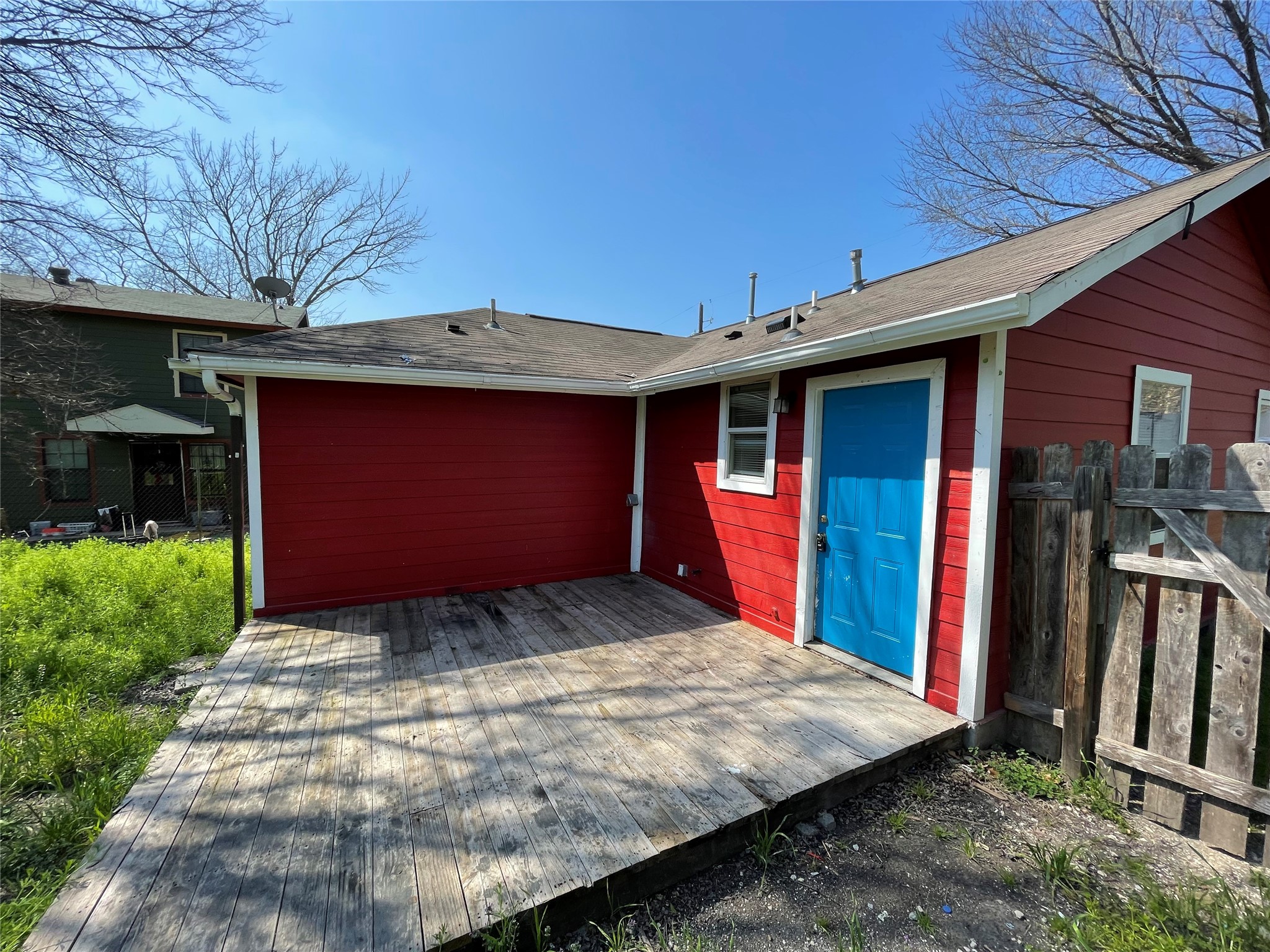 1041 Lott Avenue Austin, TX 78721 - Photo 13 of 14