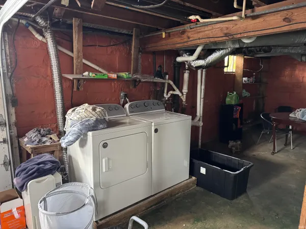 $3,200 | 526 South Mitchell Street, Bloomington, IN 47401