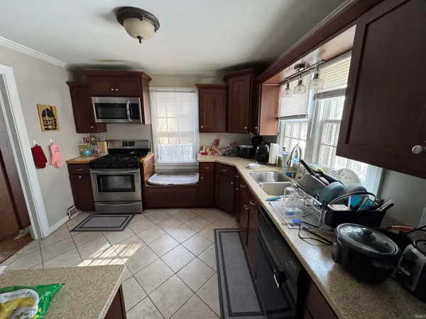 $3,200 | 526 South Mitchell Street, Bloomington, IN 47401