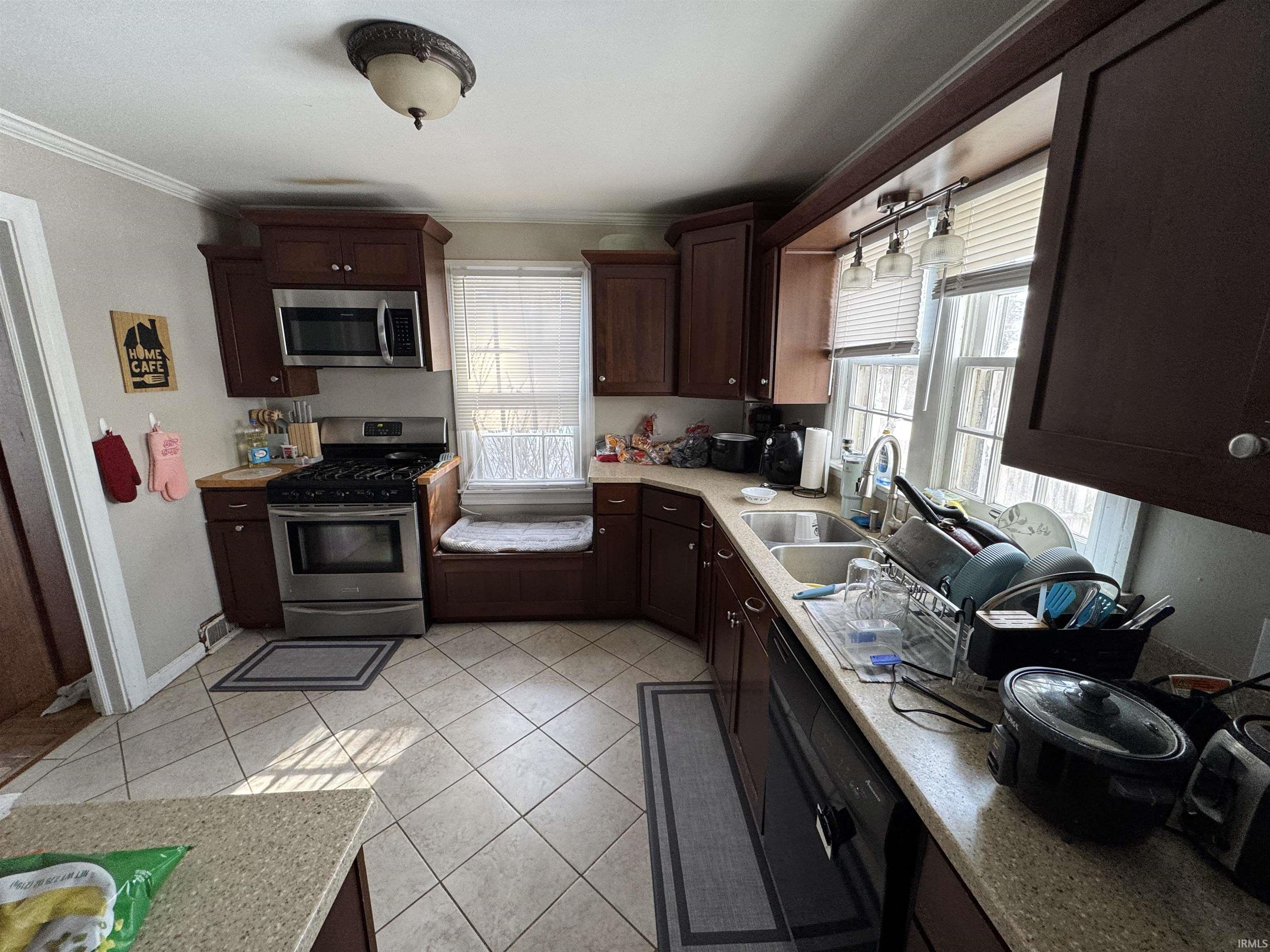 526 South Mitchell Street Bloomington, IN 47401 - Photo 6 of 23