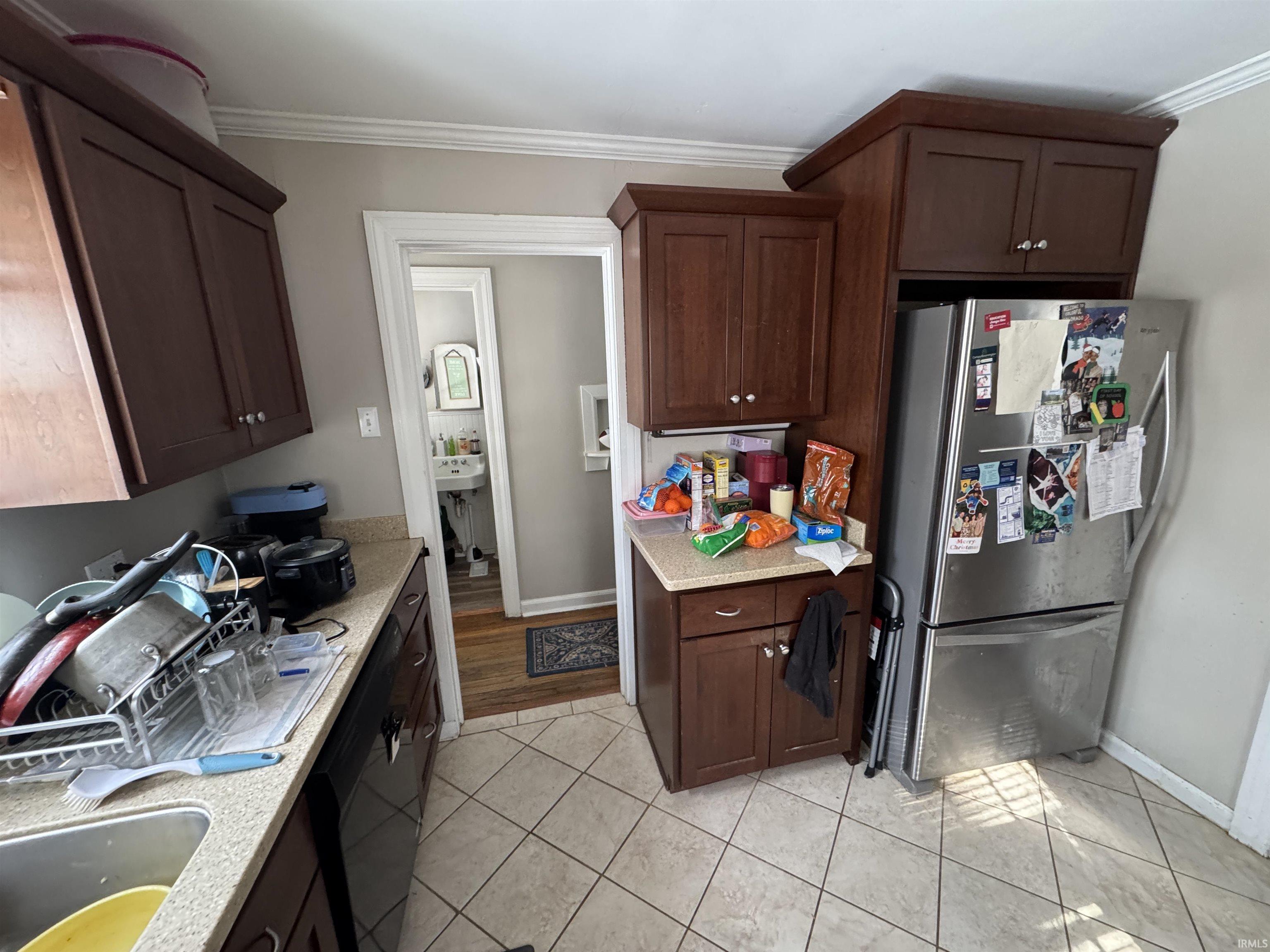 526 South Mitchell Street Bloomington, IN 47401 - Photo 7 of 23