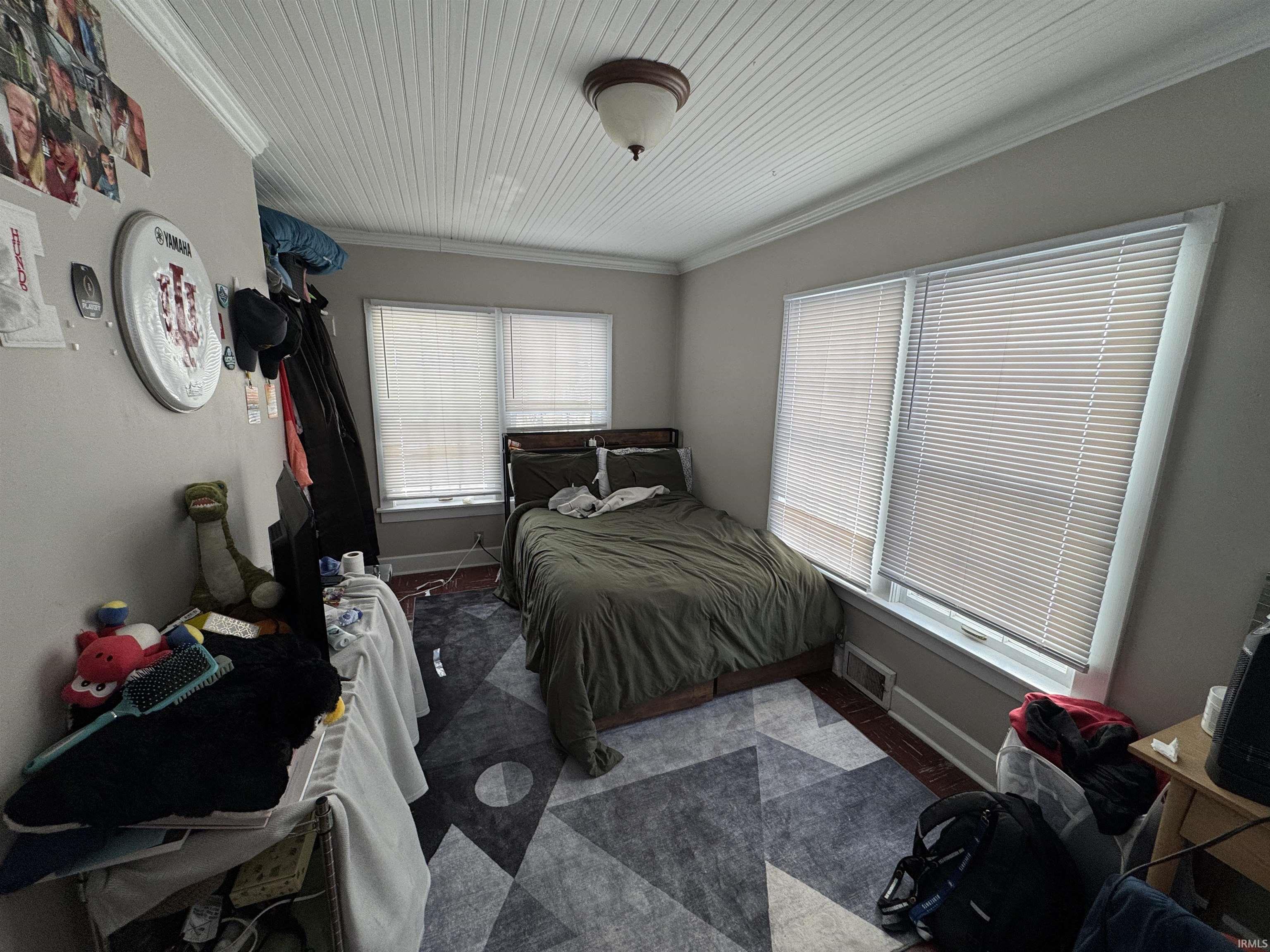 526 South Mitchell Street Bloomington, IN 47401 - Photo 10 of 23