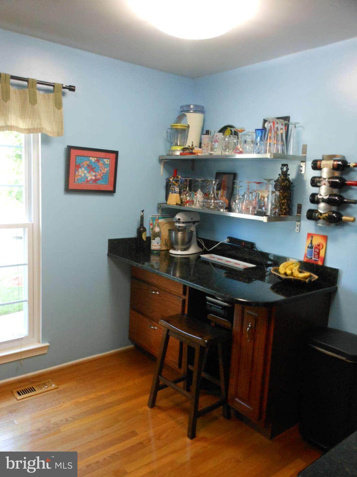 5964 Powell's Landing Road Burke, VA 22015 - Photo 11 of 30 Kitchen