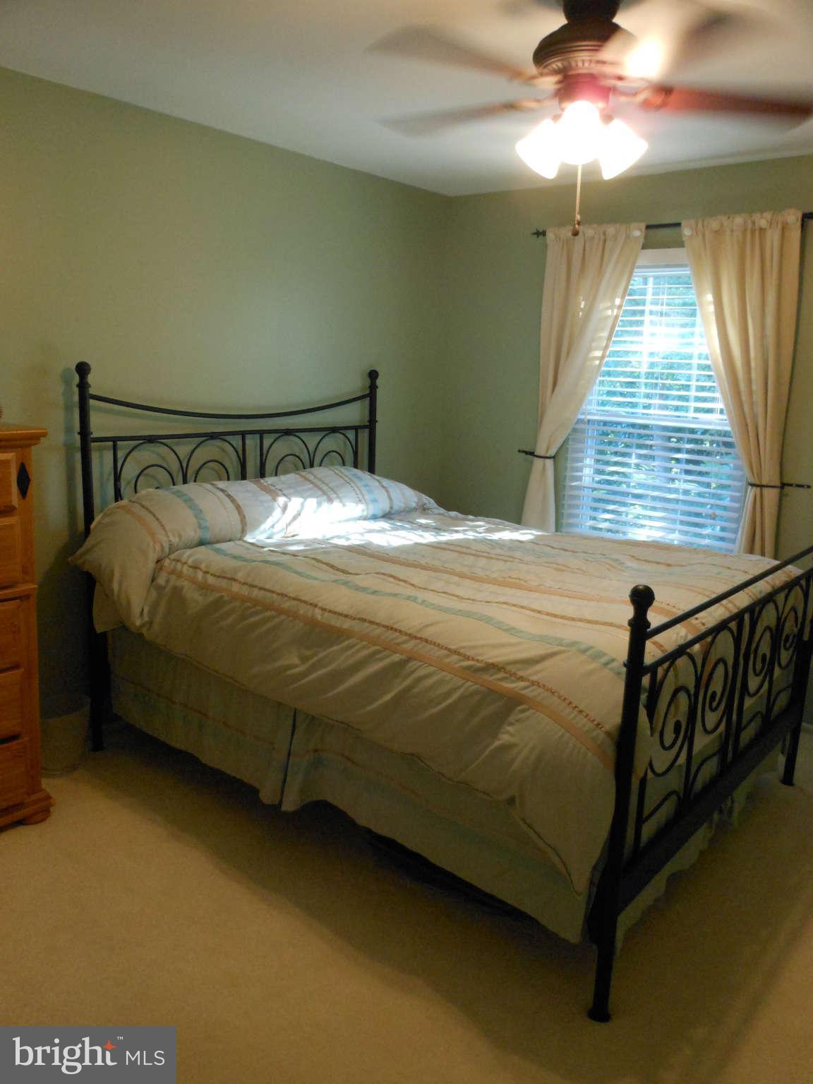 5964 Powell's Landing Road Burke, VA 22015 - Photo 16 of 30 Bedroom