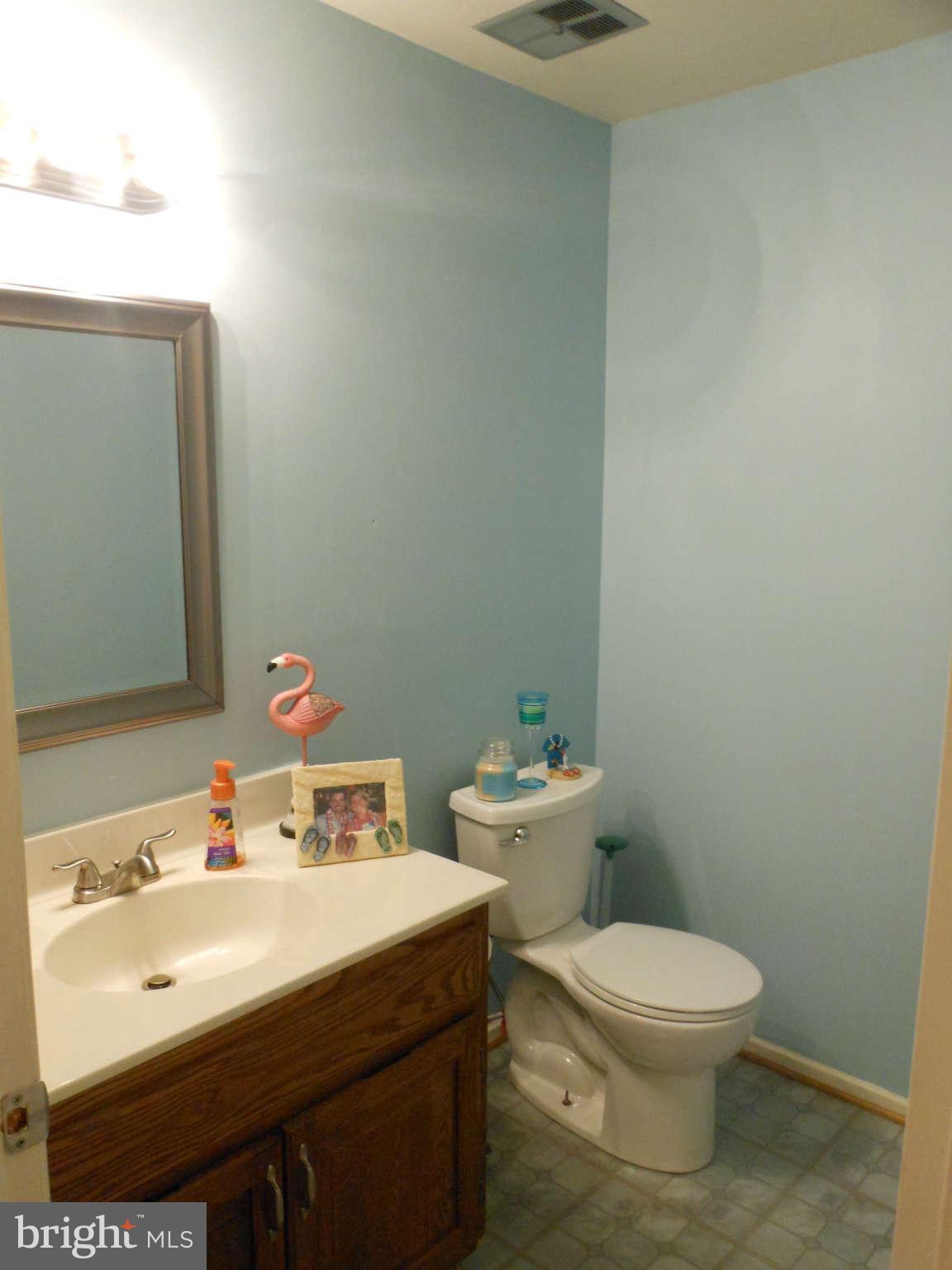5964 Powell's Landing Road Burke, VA 22015 - Photo 26 of 30 Bath