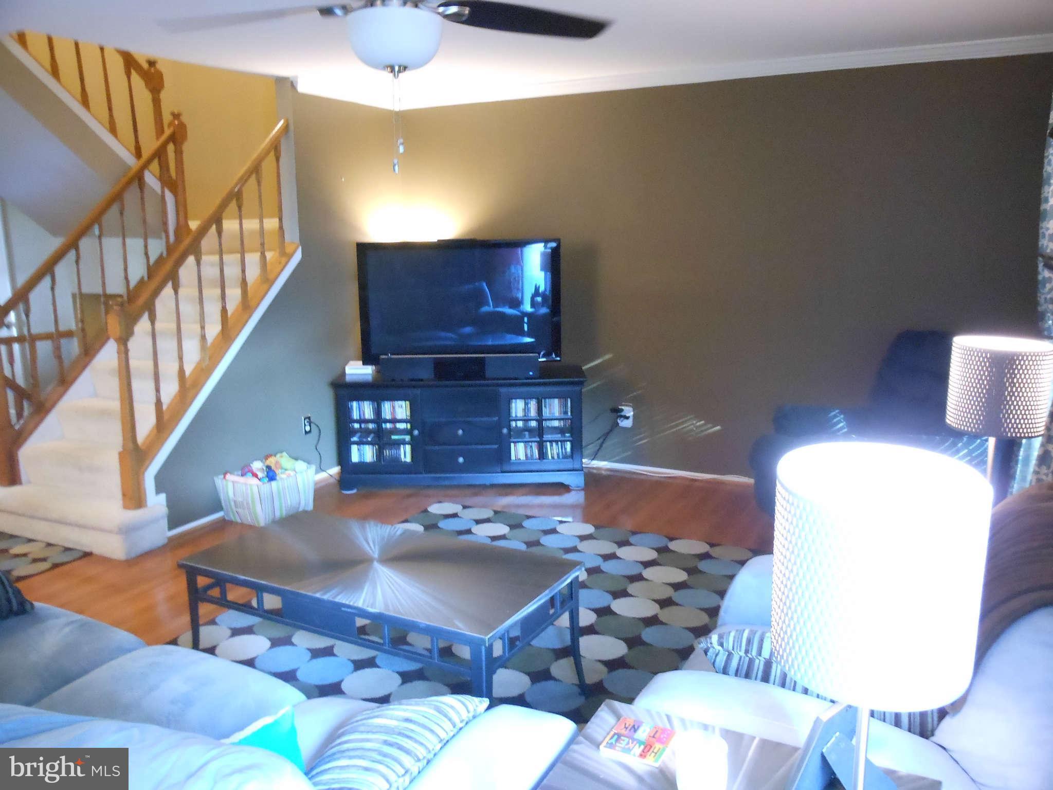 5964 Powell's Landing Road Burke, VA 22015 - Photo 7 of 30 Living Room