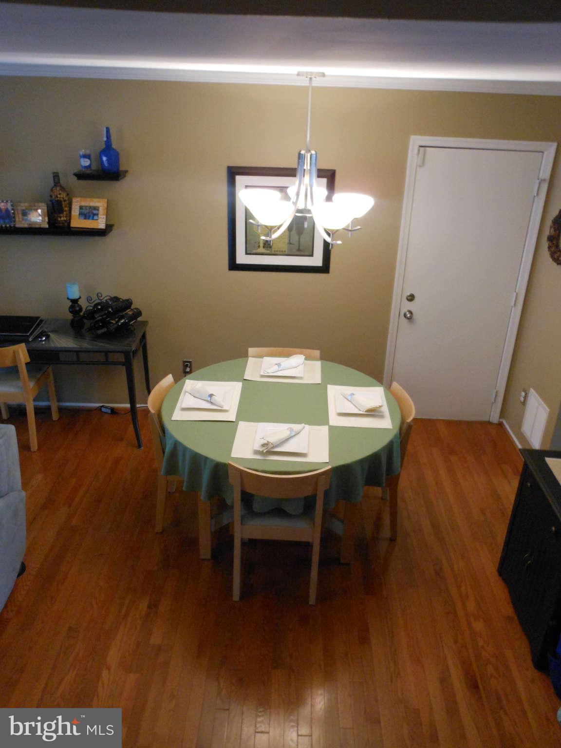 5964 Powell's Landing Road Burke, VA 22015 - Photo 8 of 30 Dining Room