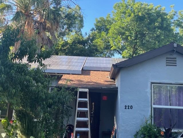 220 Little Avenue Gridley, CA 95948 - Photo 17 of 17 a roof deck with wooden floor and fence