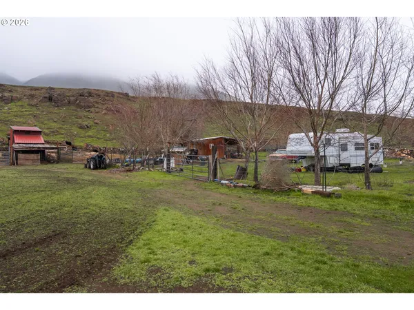 $800,000 | 9279 Highway 14 Wishram Wa 98673, Wishram, WA 98673
