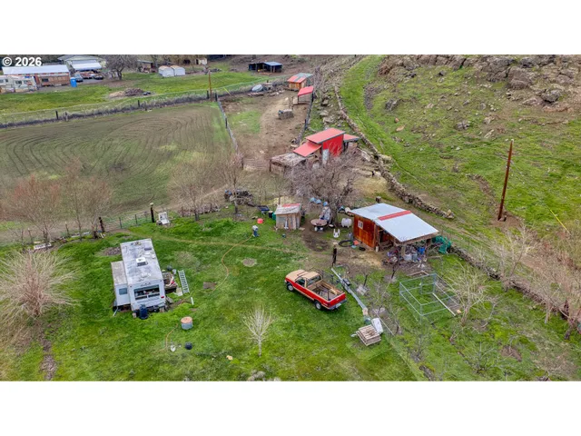 a view of an outdoor space and a yard