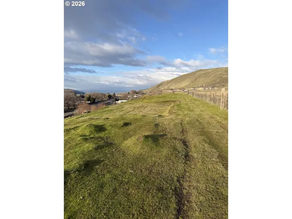 $800,000 | 9279 Highway 14 Wishram Wa 98673, Wishram, WA 98673