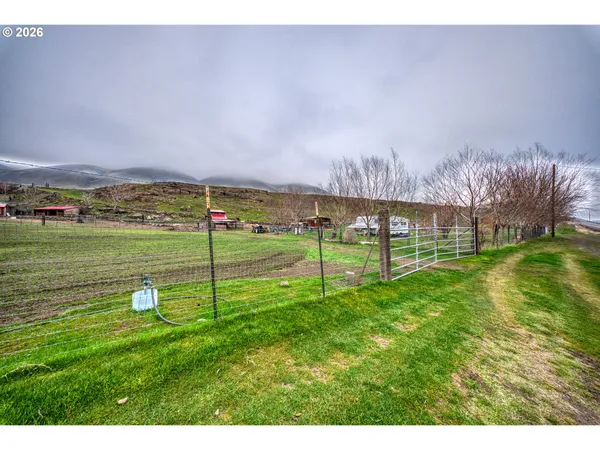 $800,000 | 9279 Highway 14 Wishram Wa 98673, Wishram, WA 98673