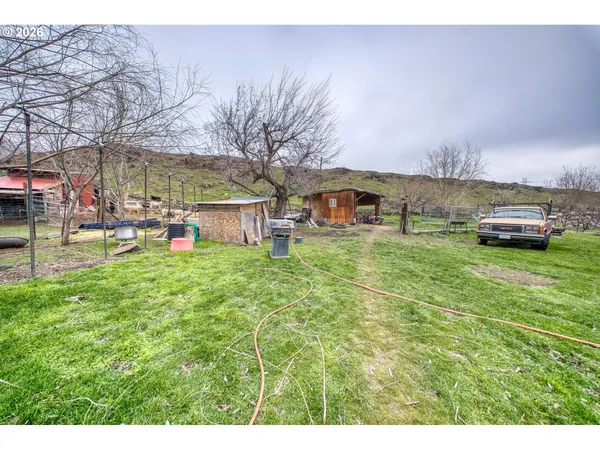 $800,000 | 9279 Highway 14 Wishram Wa 98673, Wishram, WA 98673