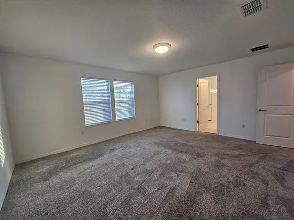 $2,550 | 3928 Capri Coast Drive, Plant City, FL 33565